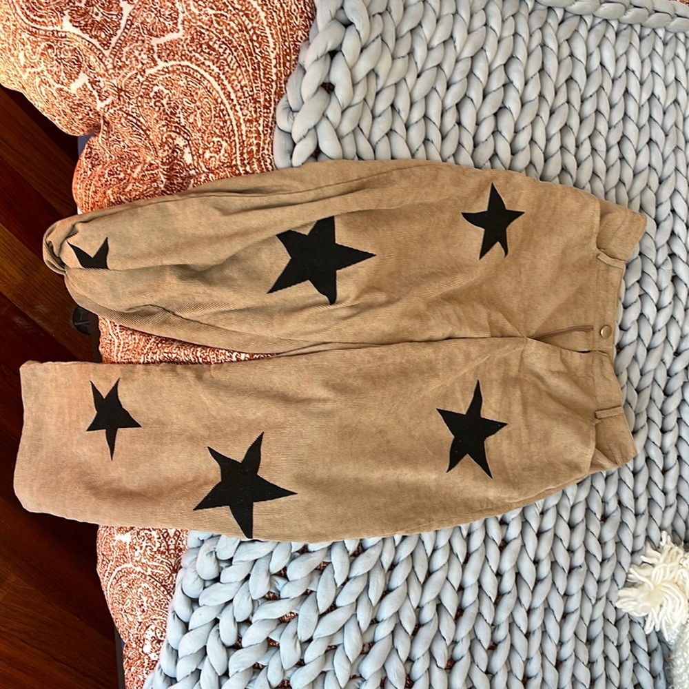 Star pants